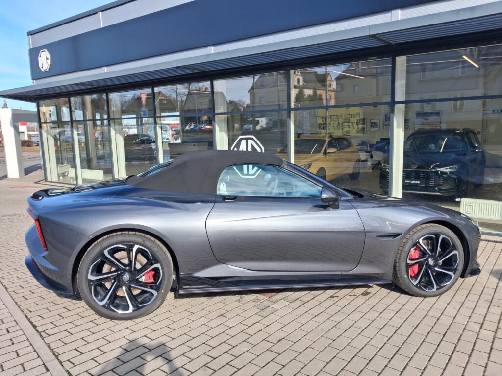 MG Cyberster  GT EV 77kWh 375kW 4x4