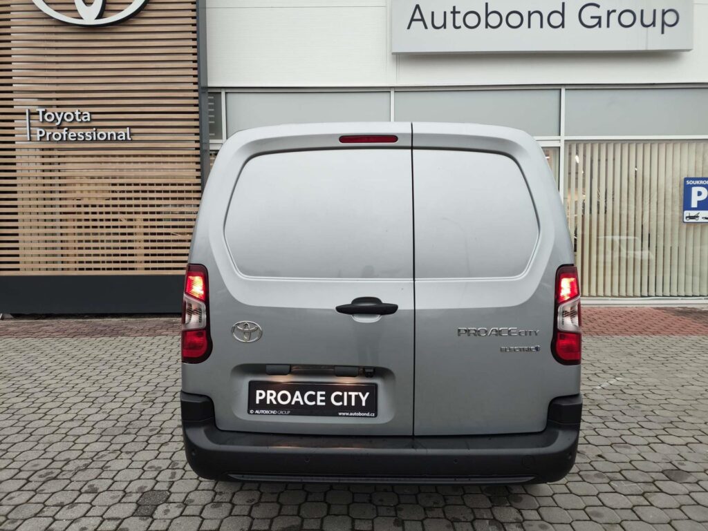Toyota Proace City  1.5D 6MT Active 2S Multimedia
