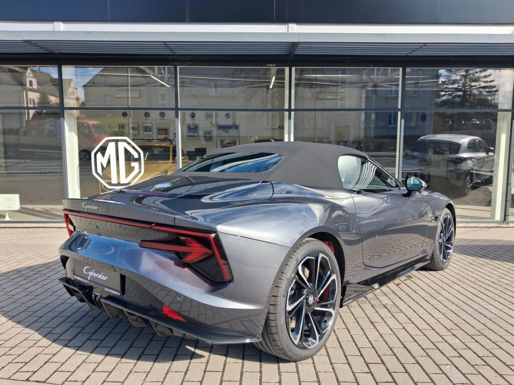 MG Cyberster  GT EV 77kWh 375kW 4x4