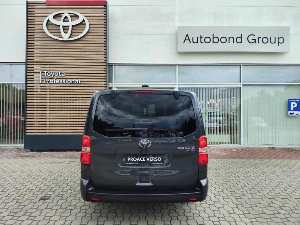 Toyota Proace Verso  2.0D 8AT Family 8S