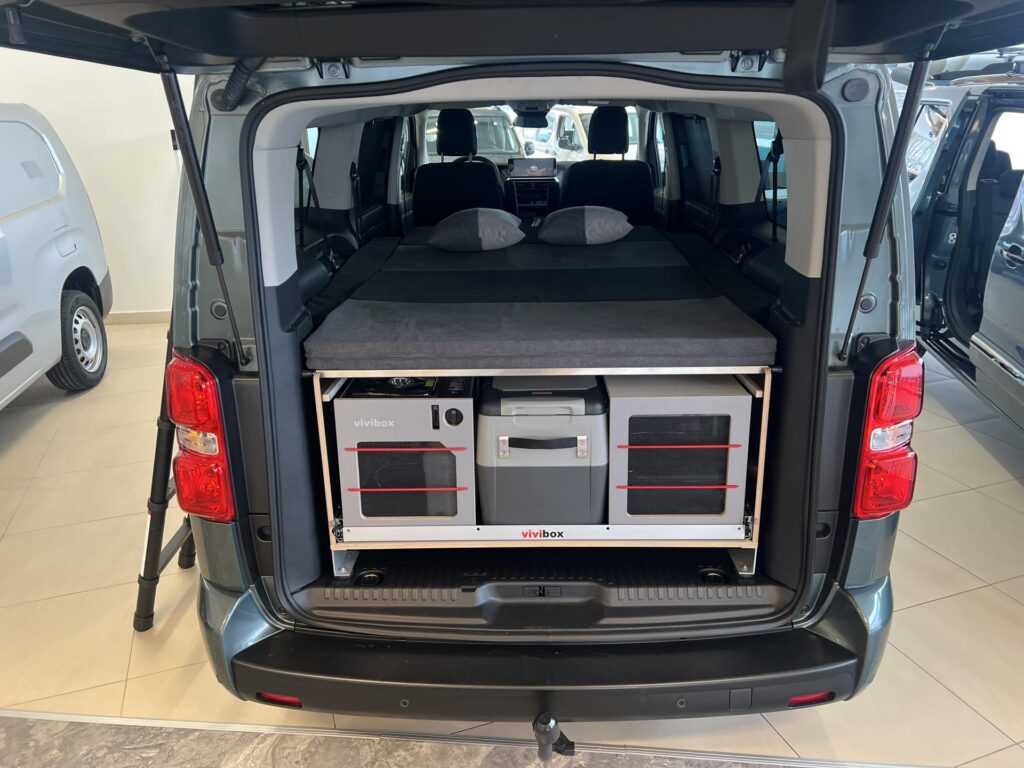 Toyota Proace Verso  2.0D 8AT Family 8S CAMPING