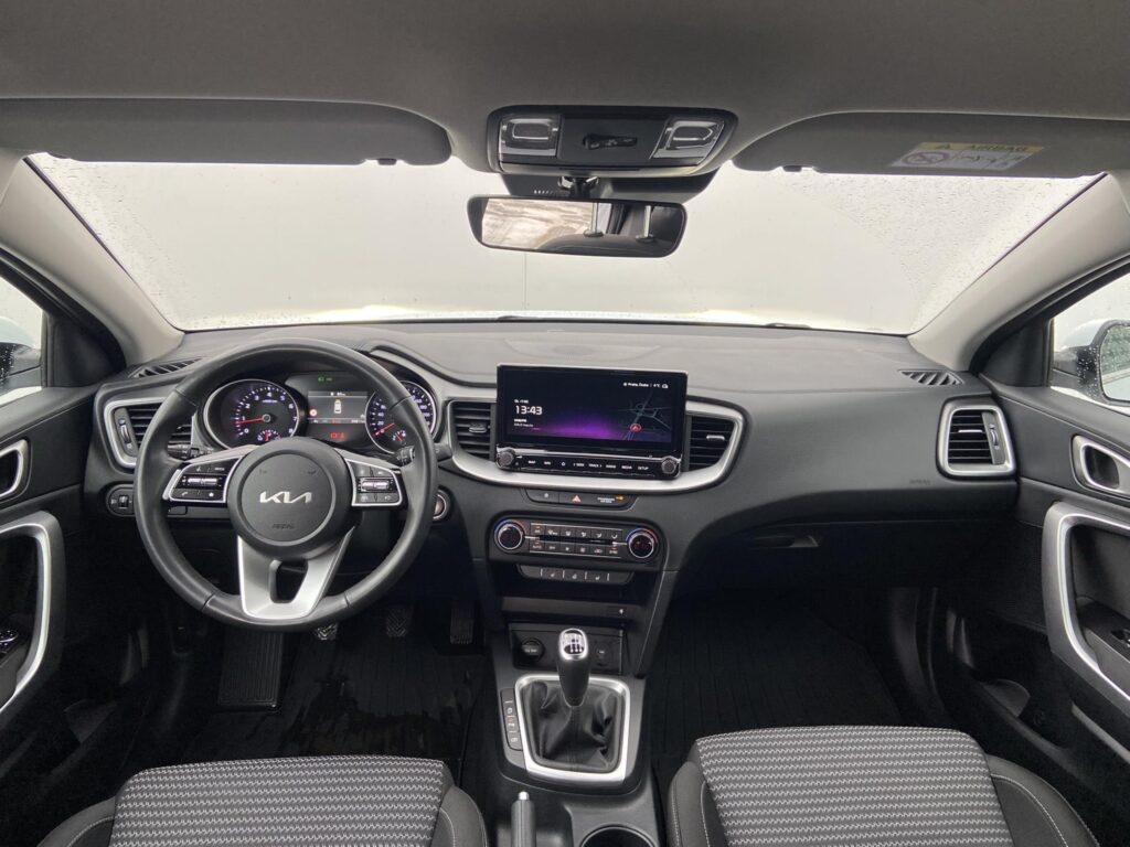 KIA Ceed  1.5 T-GDi 103kW TOP Business