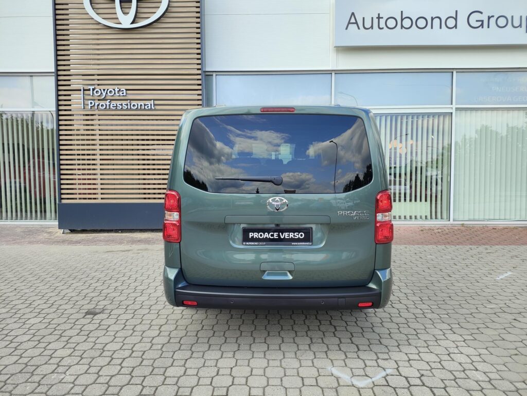 Toyota Proace Verso  2.0D 8AT Business Comfort 8S L2 + Tažné