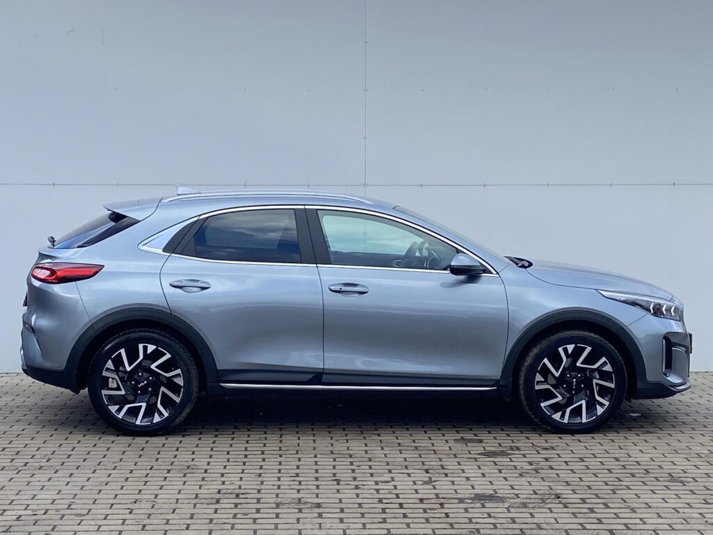 KIA XCeed  1.5 T-GDi 103kW 7DCT TOP