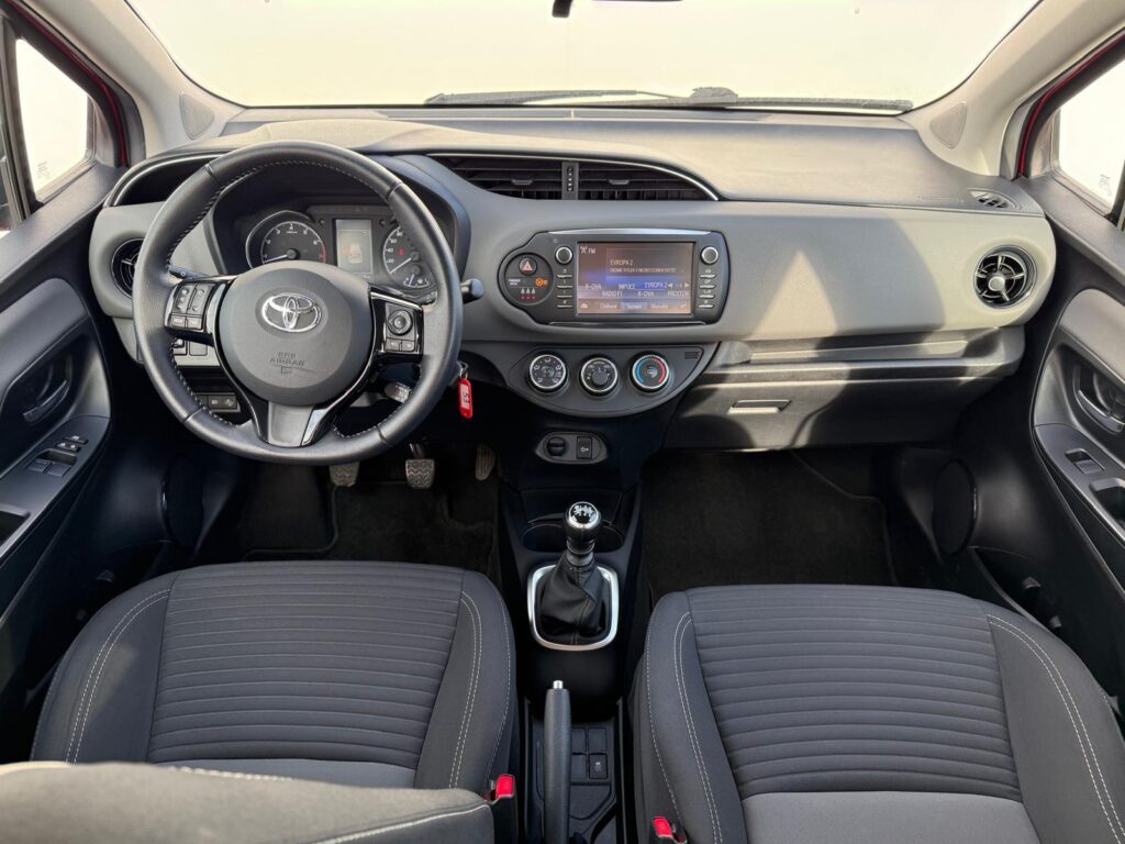 Toyota Yaris  1.5 VVT-i Active City