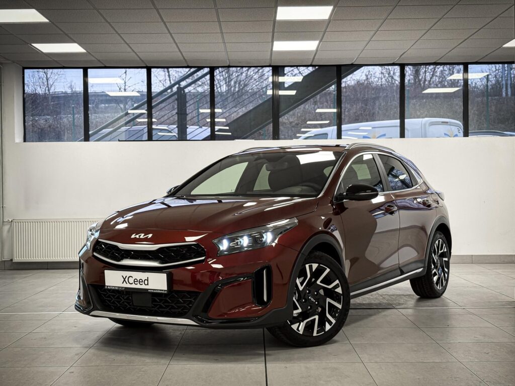 KIA XCeed  1,6 T-GDi GPF 7DCT STEEL EDITION 132 KW
