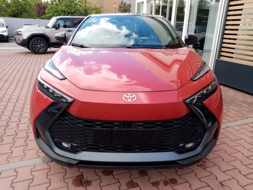 Toyota C-HR  1,8 HEV 4x2 EXECUTIVE