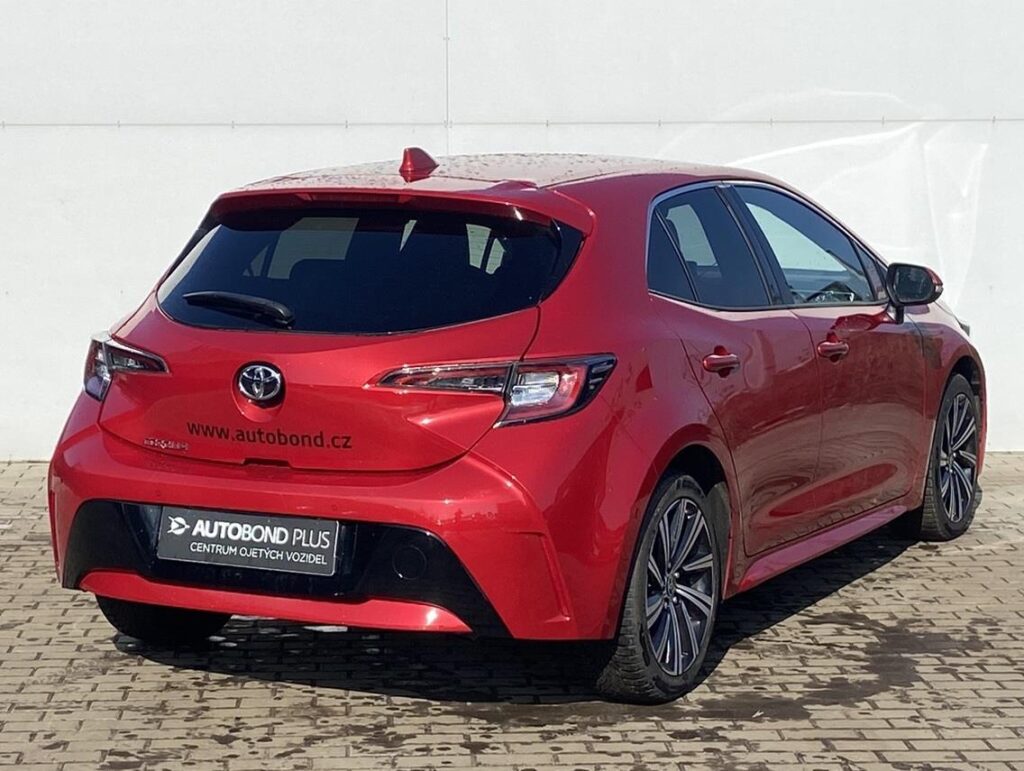 Toyota Corolla  1.2 TUBRO 85kW Style TECH