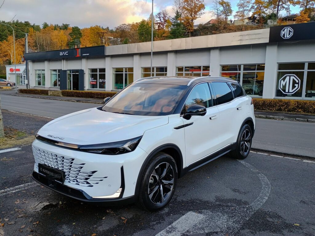 BAIC X7  X7 ALL IN 1.5T 130kW 4×2 7DCT