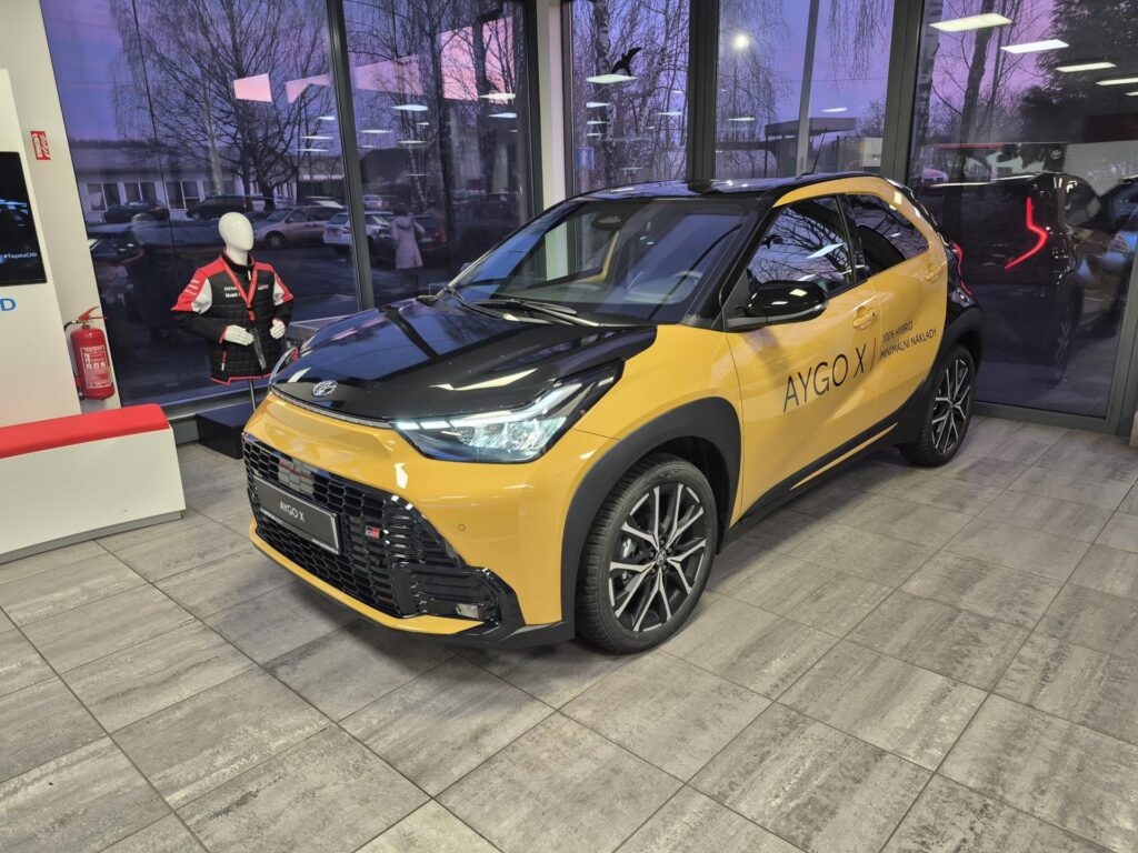 Toyota Aygo X  GR Sport 1.5 Hybrid (116 k)