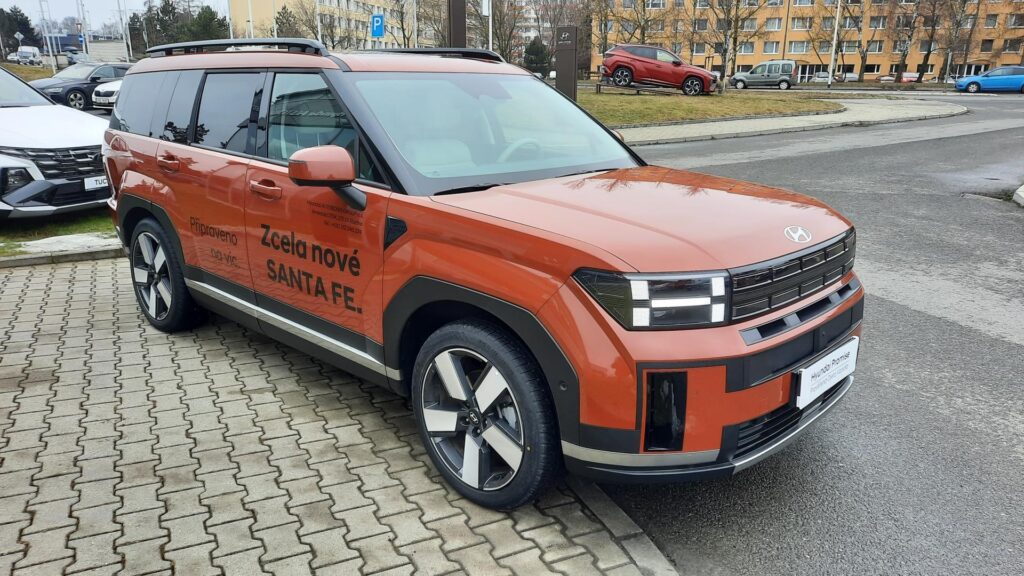 Hyundai Santa Fe  1,6 T-GDi HEV 215k Style Premium Panorama 4x4 DCT