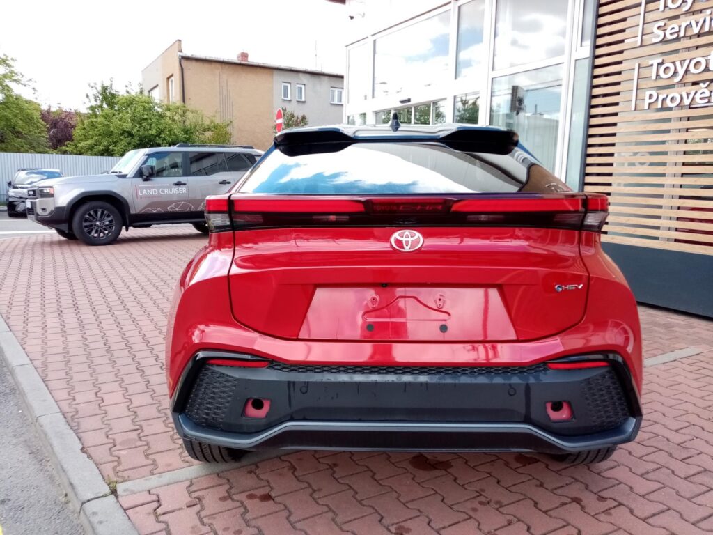 Toyota C-HR  1,8 HEV 4x2 EXECUTIVE