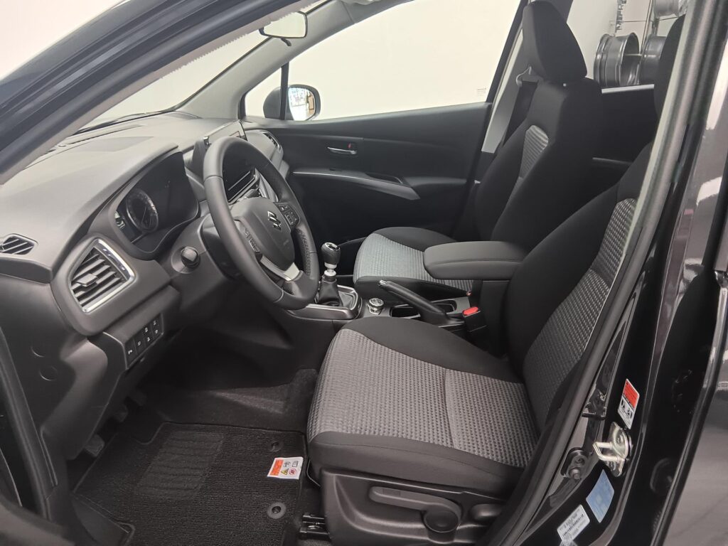 Suzuki S-Cross  PREMIUM 1,4 HYBRID M/T 4x4 MY25
