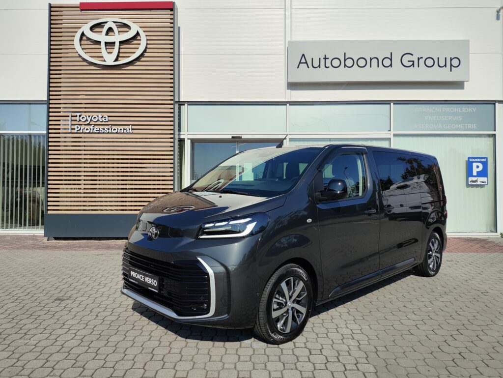 Toyota Proace Verso  2.0D 6MT Family 8S Webasto + tažné