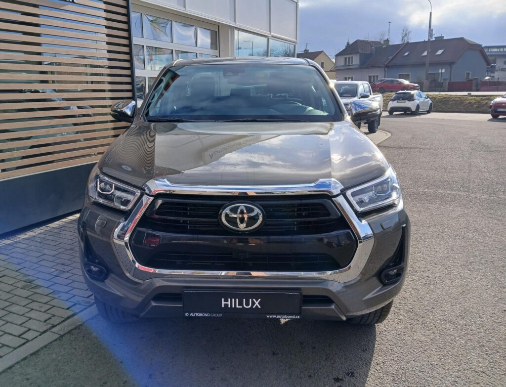 Toyota Hilux  2.8 D 6st. Automat Executive