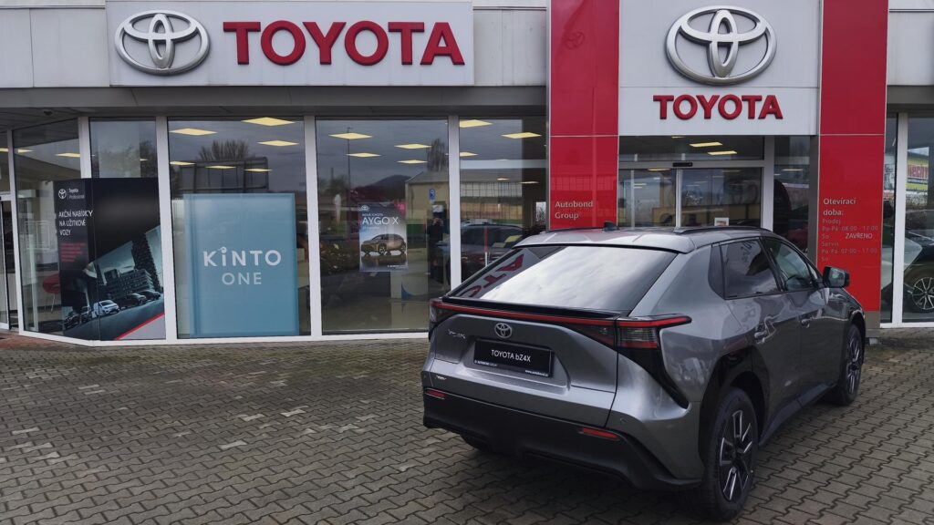 Toyota bZ4X  BEV 2X4 73.1 kWh - STYLE