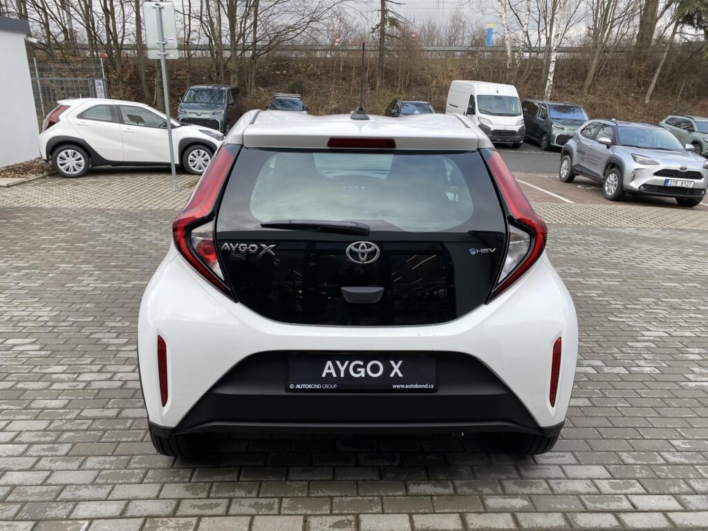 Toyota Aygo X  1.5 HEV Comfort
