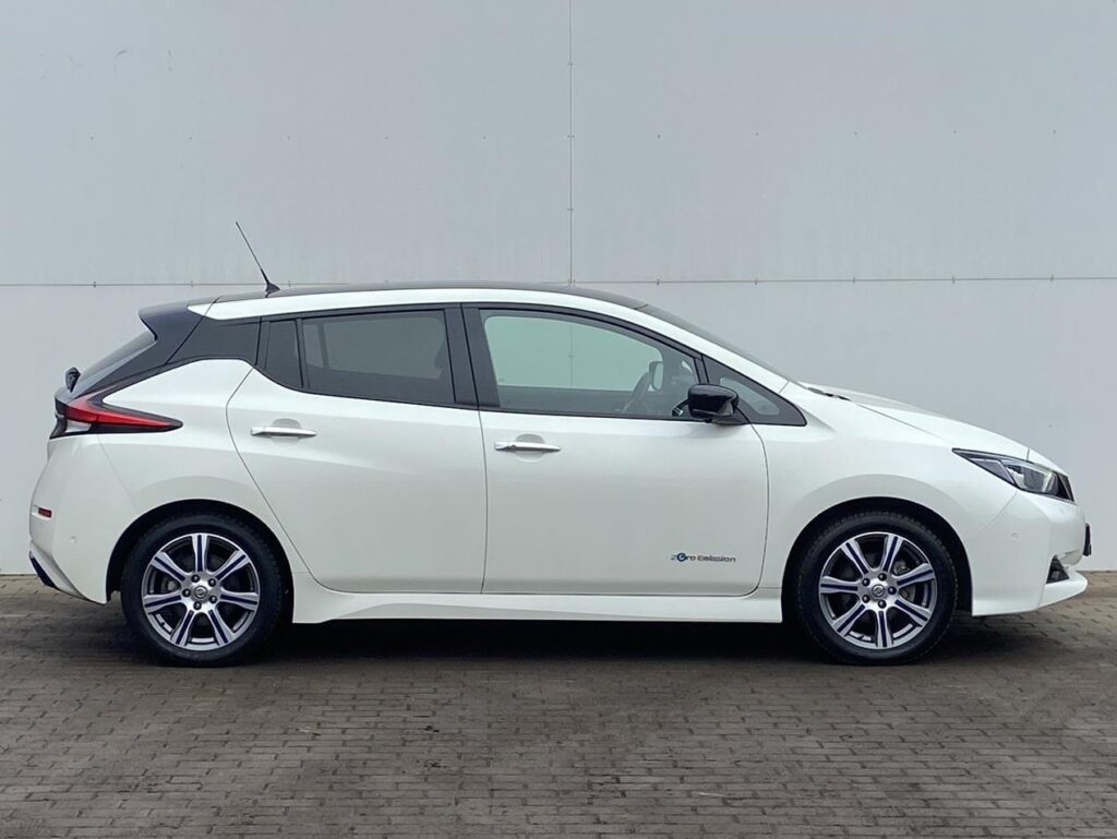 Nissan LEAF  40kWh TEKNA ProPilot SOH 90.2%