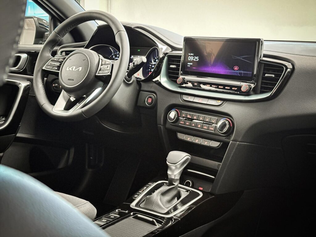 KIA XCeed  1,6 T-GDi GPF 7DCT STEEL EDITION 110 KW