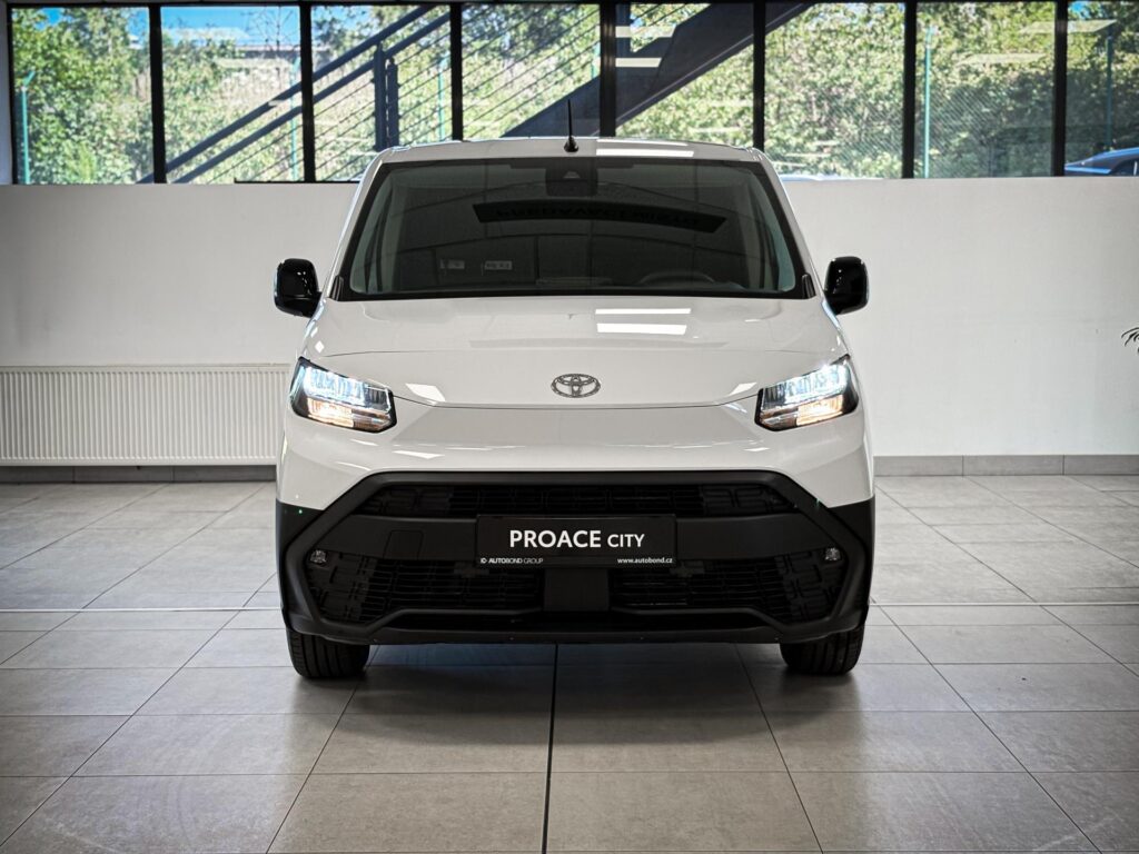 Toyota Proace City  1.5D 130 6MT Active