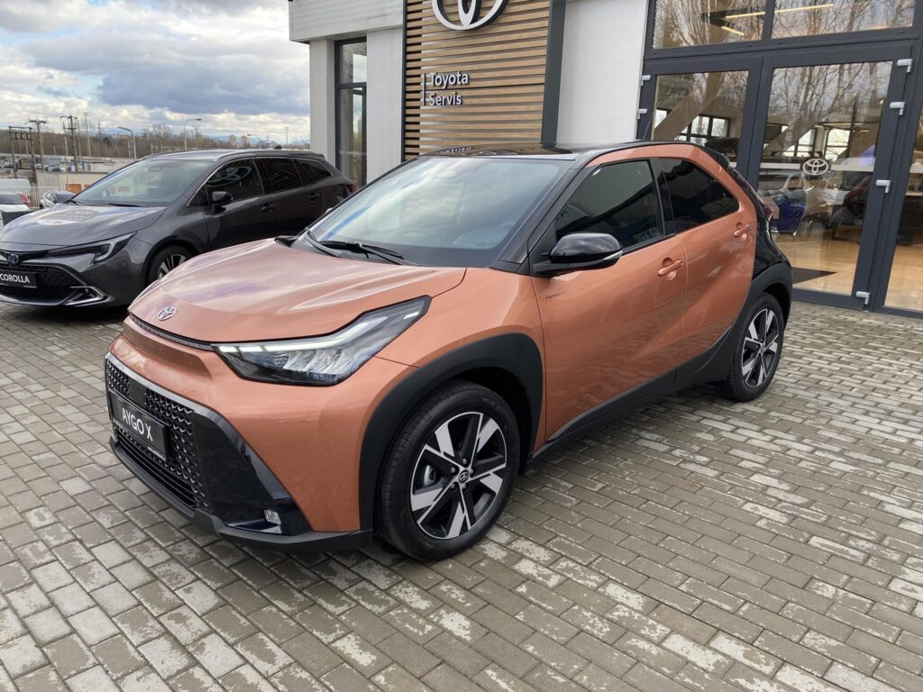 Toyota Aygo X  1.5 HEV STYLE