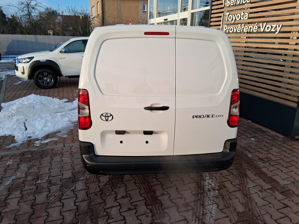 Toyota Proace City  1,5 D 6MT 100K ACTIVE 3 SMARTCARGO