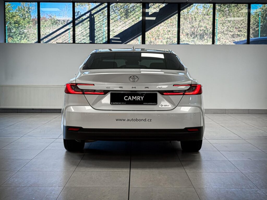 Toyota Camry  2.5 HEV Executive