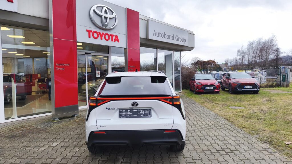 Toyota bZ4X  BEV 4X4 - EXECUTIVE