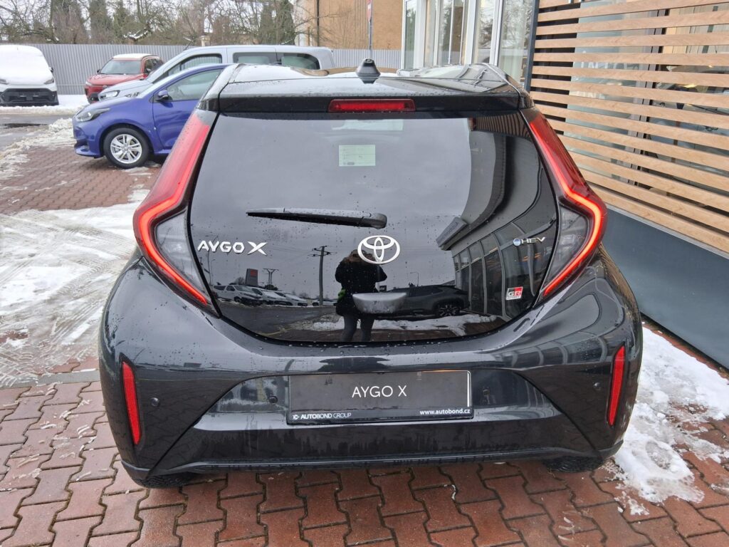 Toyota Aygo X  1,5 HEV GR SPORT