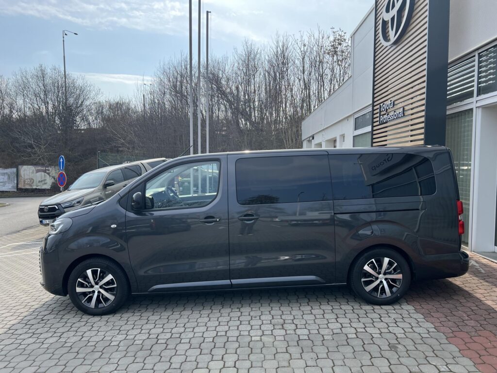 Toyota Proace Verso  2.0D 8AT VIP 6S L2 Skyview