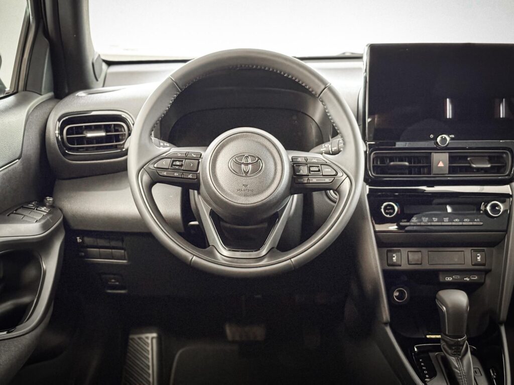 Toyota Yaris Cross  1.5 Hybrid, e-CVT (4x2), Style