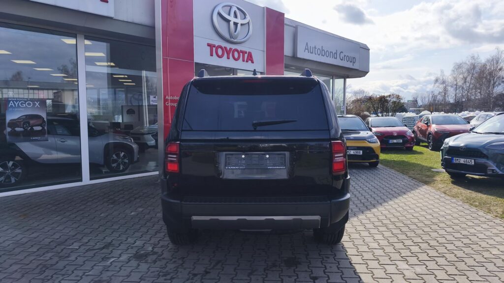 Toyota Land Cruiser  2.8 DIESEL MHEV EXECUTIVE SKYVIEW