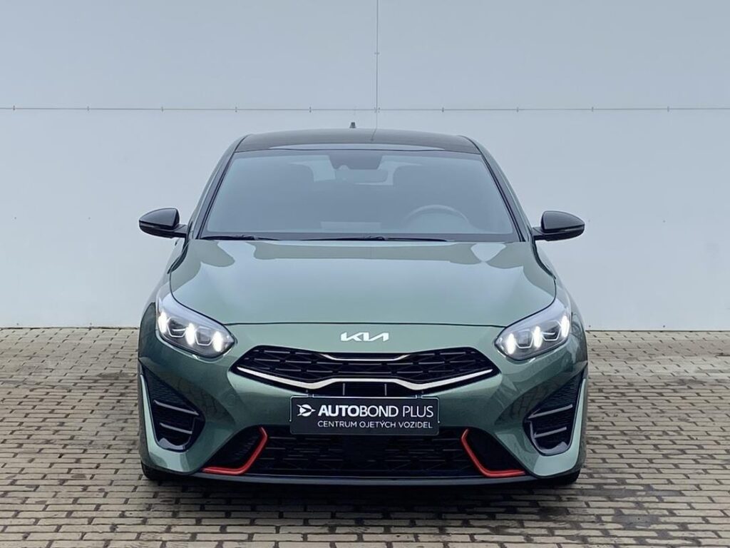 KIA ProCeed  1.6 T-GDI 150kW 7DCT GT Panorama