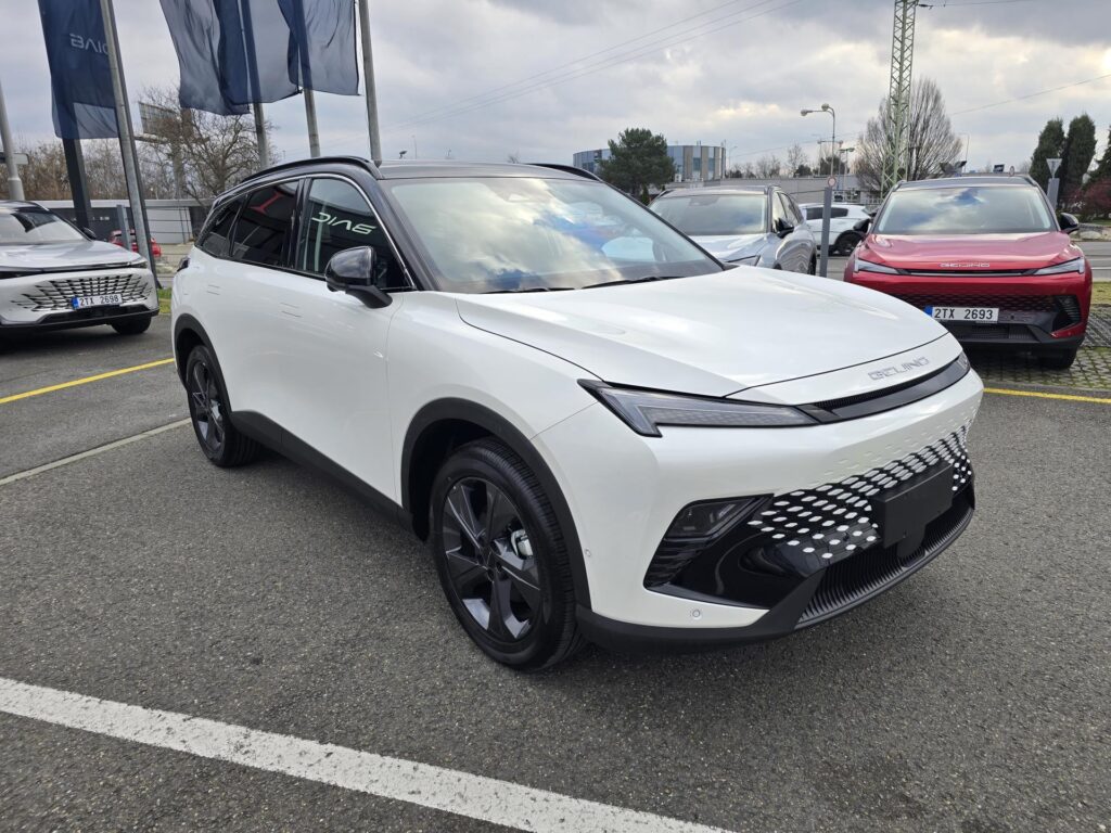 BAIC X55  1.5T 130kW 7DCT 4x2