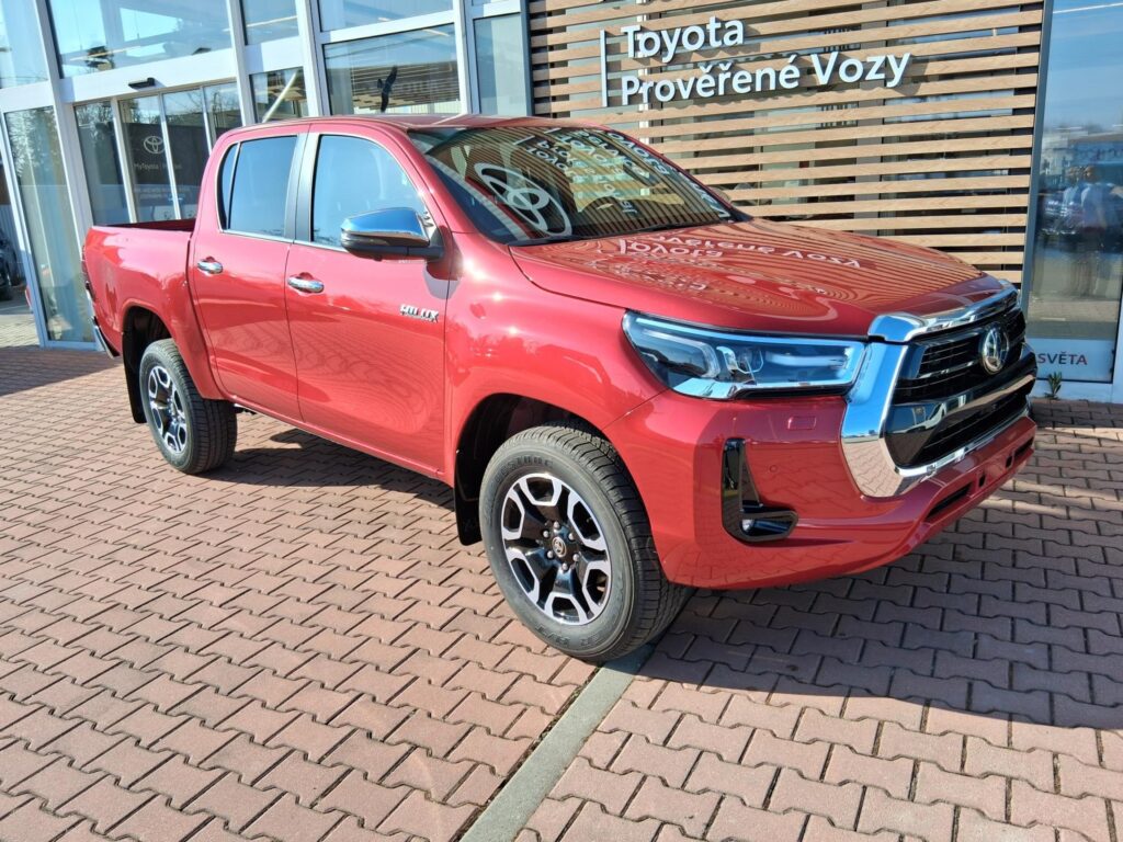 Toyota Hilux  2,8D-4D 205K EXECUTIVE