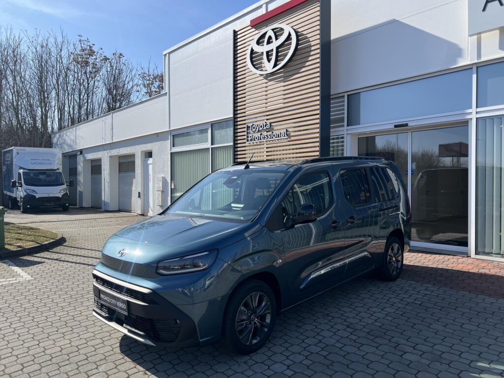 Toyota Proace City Verso  1.5D 8AT Family 7S CAMPING