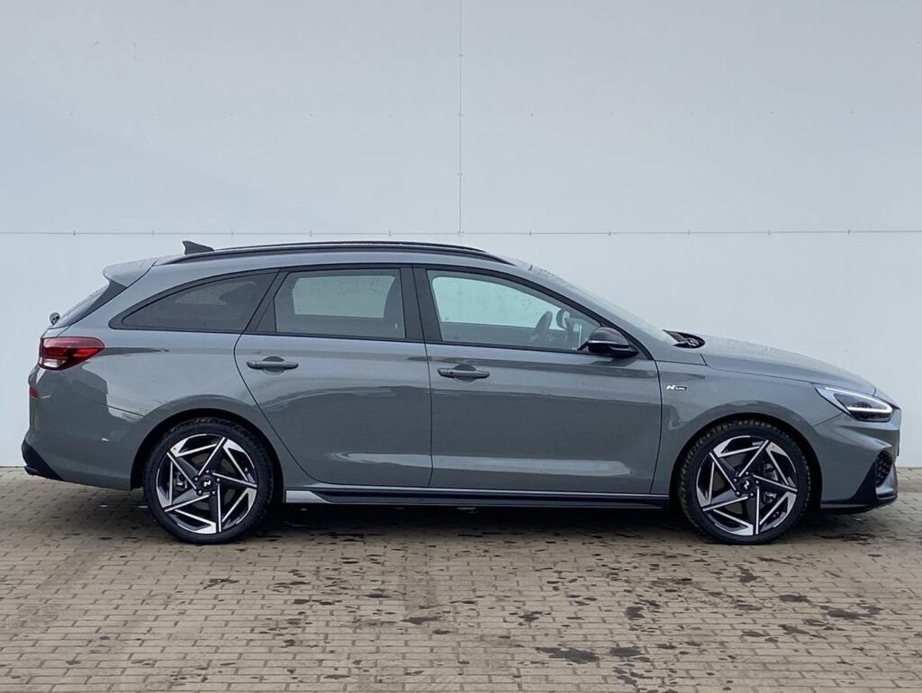 Hyundai i30  1.5 T-GDI MHEV DCT N-Line