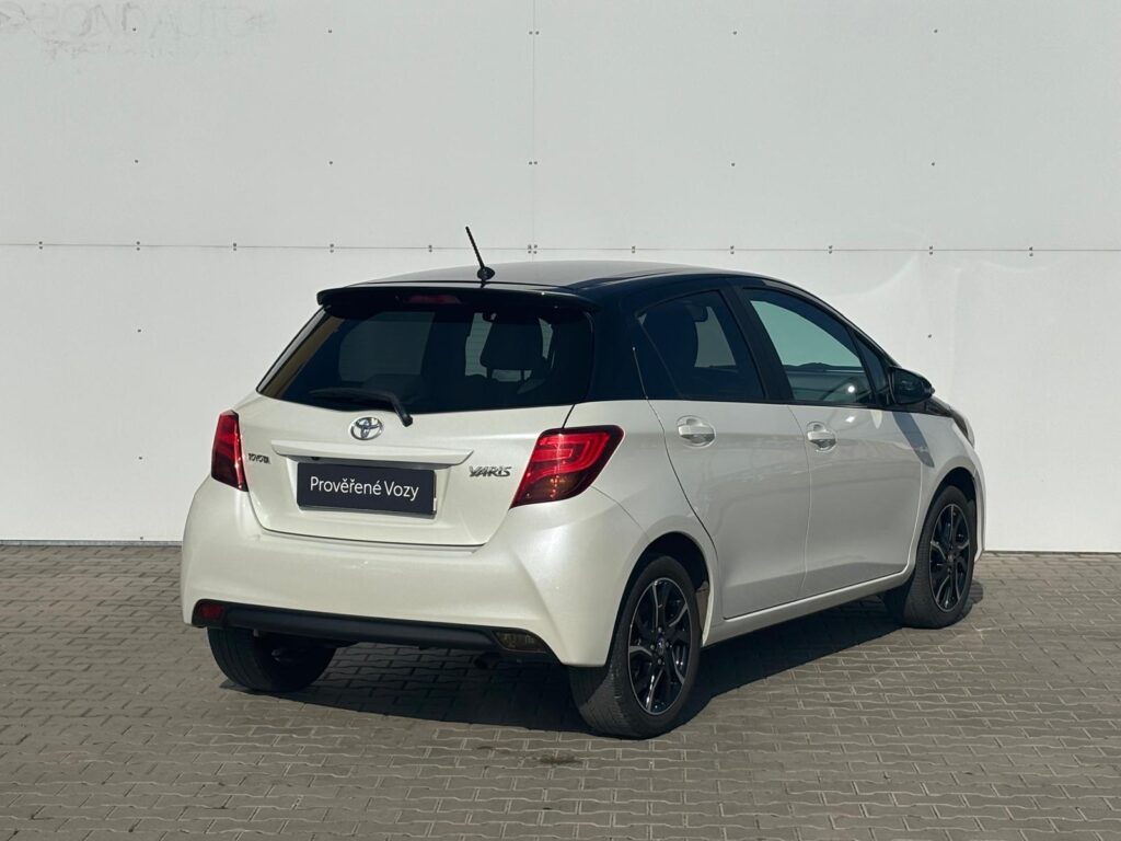 Toyota Yaris  1.33 Dual VVT-i Selection