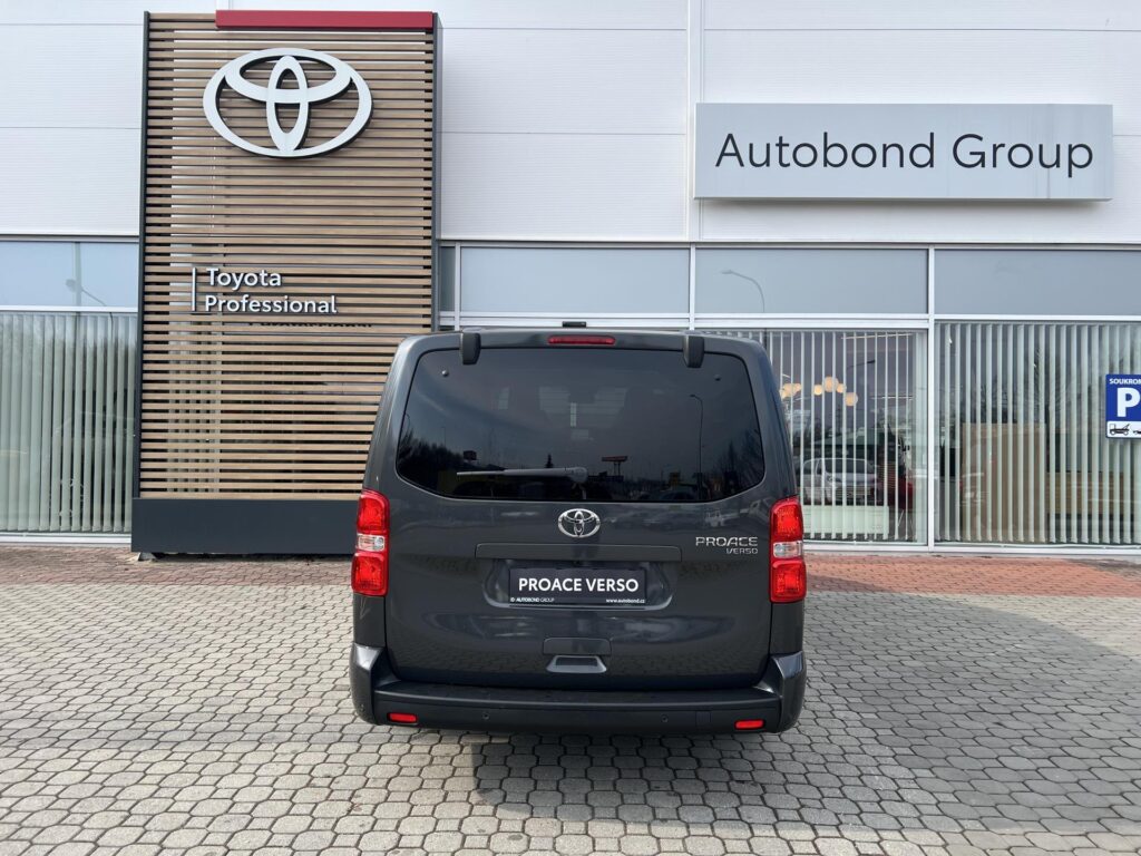 Toyota Proace Verso  2.0D 8AT VIP 6S L2 Skyview