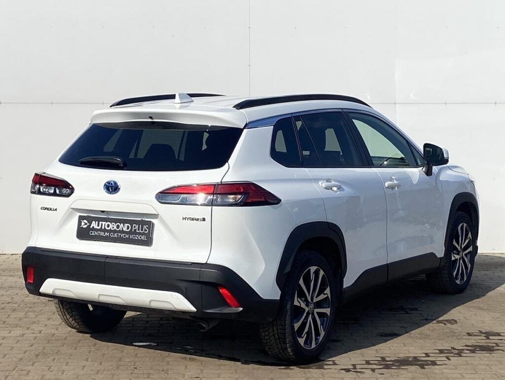 Toyota Corolla Cross  2.0 HSD e-CVT AWD Style TECH