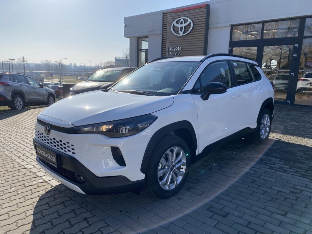 Toyota Corolla Cross  1.8 HEV Comfort Business + tažné