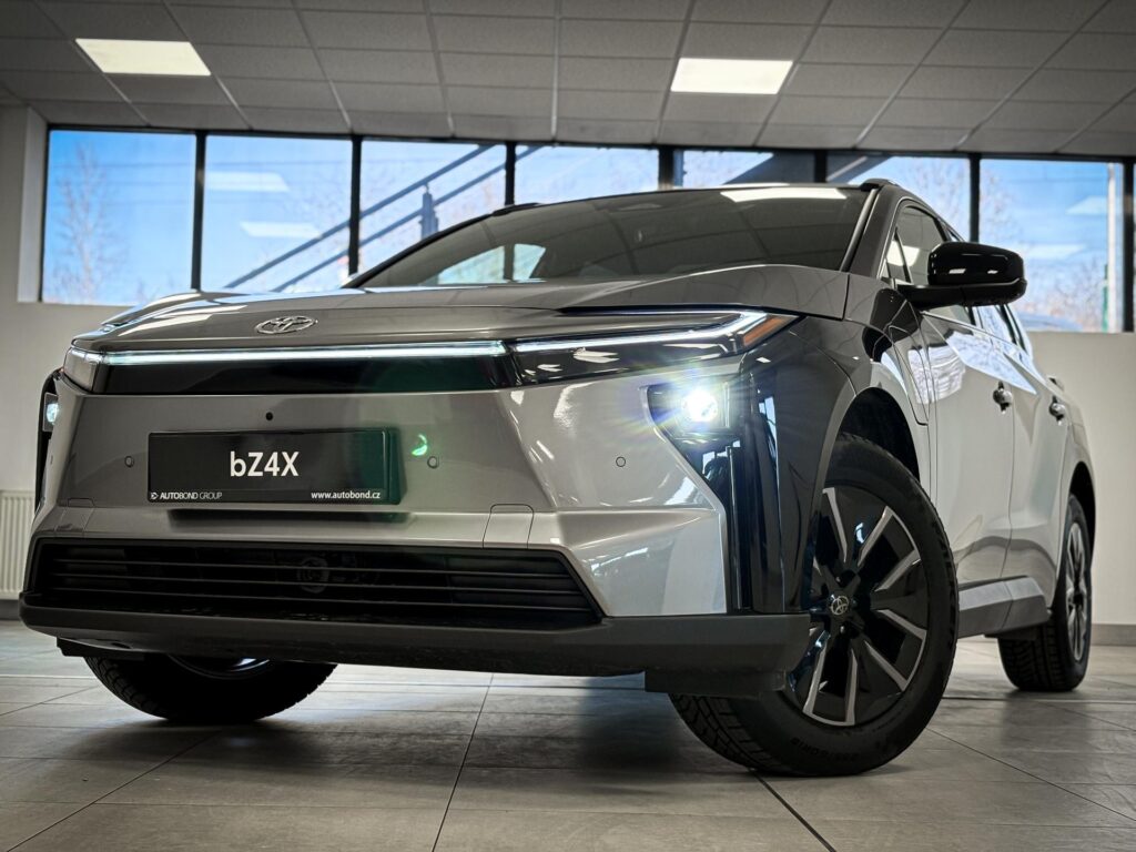 Toyota bZ4X  BEV (4x4), Executive VIP