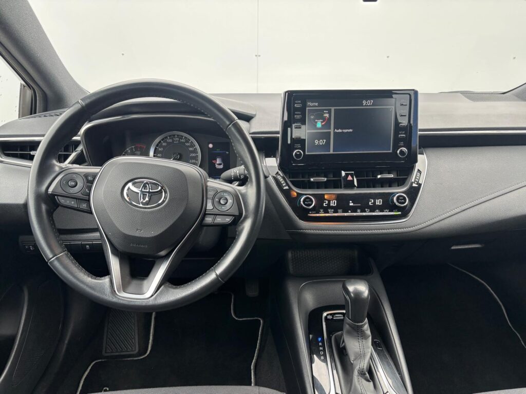 Toyota Corolla  1.8 HSD e-CVT Comfort