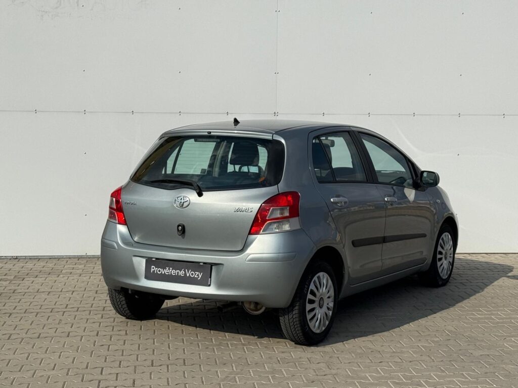 Toyota Yaris  1,33 VVT-i 74Kw