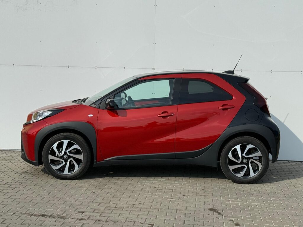 Toyota Aygo X  1.0 VVT-i Style Tech