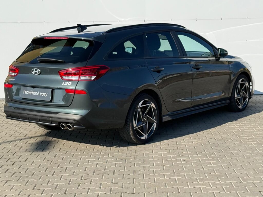 Hyundai i30  1.5 T-GDI MHEV DCT N-Line