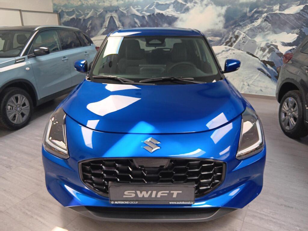 Suzuki Swift  ELEGANCE 1.2 HYBRID M/T 4x4