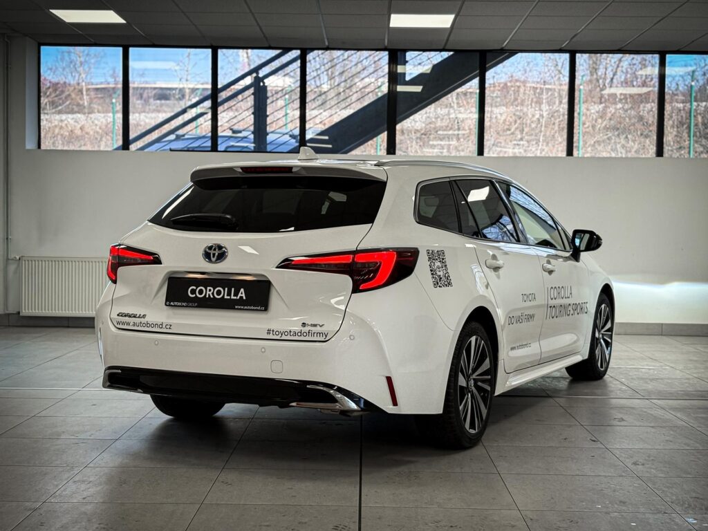 Toyota Corolla  2,0 hev (4x2), Style