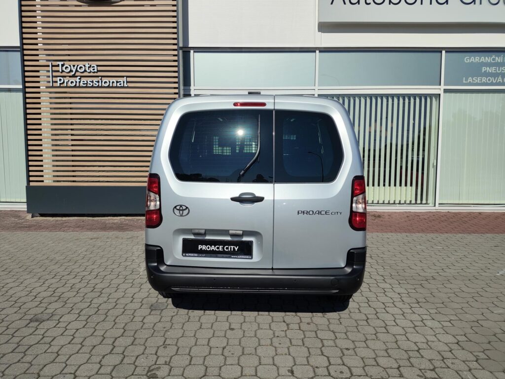 Toyota Proace City  1.5D 8AT Crewcab 5S Comfort