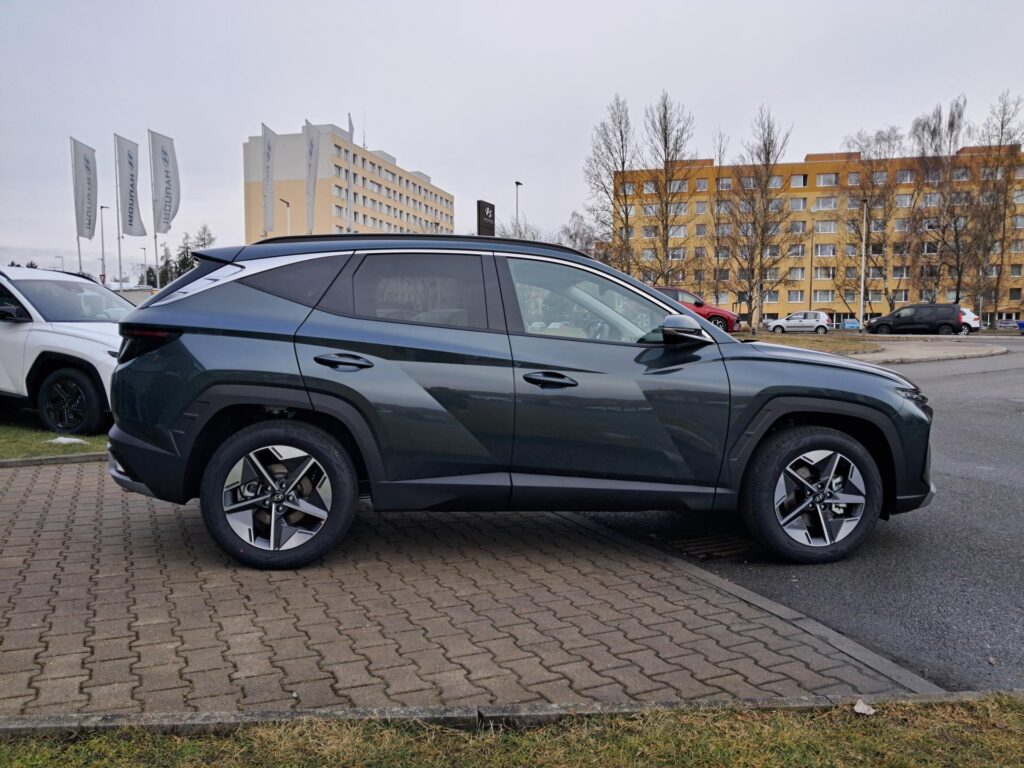 Hyundai Tucson  1,6 T-GDi 150k Style 18" ALU